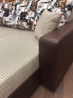 4f1a0c2e-17ed-4cdb-8e74-f7eea83bfc2b